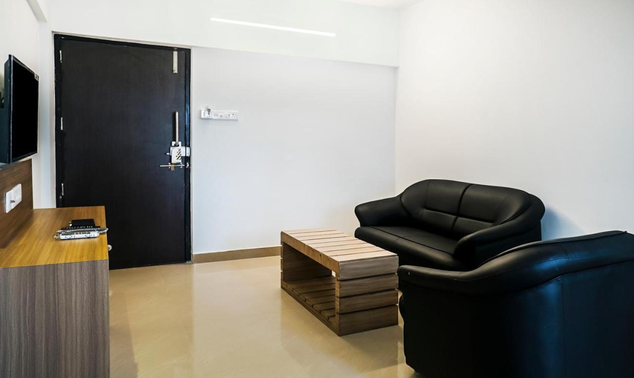 Treebo Luxe Suite, Shivaji Nagar 浦那 外观 照片